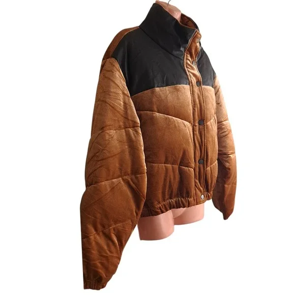 Celebrity Pink Women's Bronze Velvet Bomber Puffer Crop‎ Jacket XL Comfortable - Picture 2 of 10